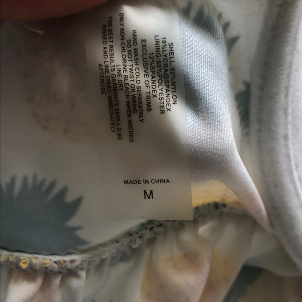 ๐ป 3/$40 ๐ฅณ Host Pick ๐ฅณ Pineapple bikini - Picture 7 of 8